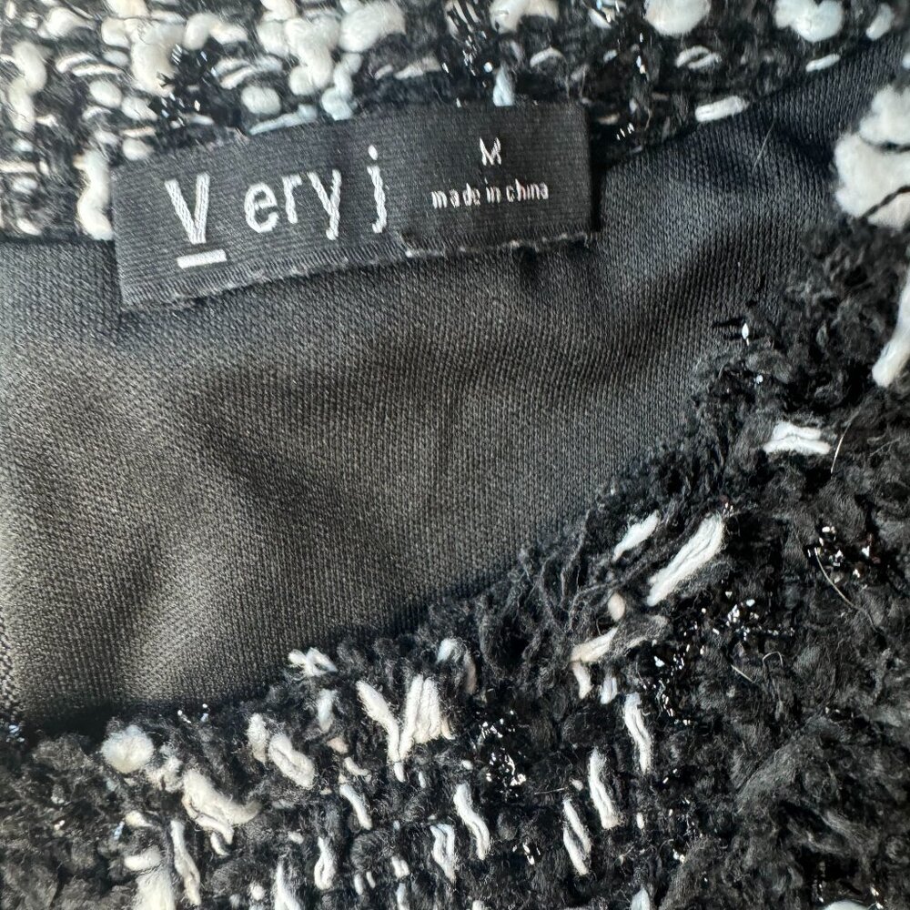 Very J Black & White Tweed Shift Dress – Women’s Medium – Chic Workwear - Picture 3 of 8
